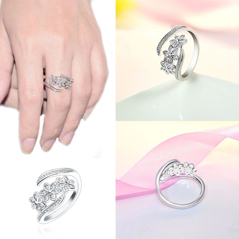Anillo Tres Flores con Circones Plateado - Imagen 3