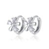 Aros de Flor con Circones Plateado