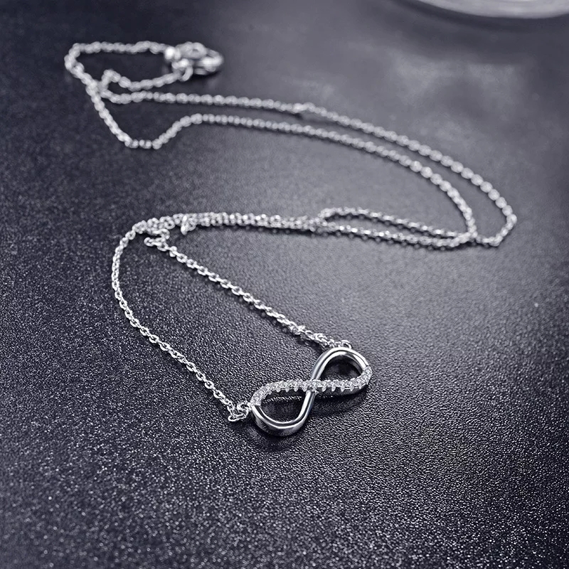Collar Infinito con Circones Plateado - Imagen 3