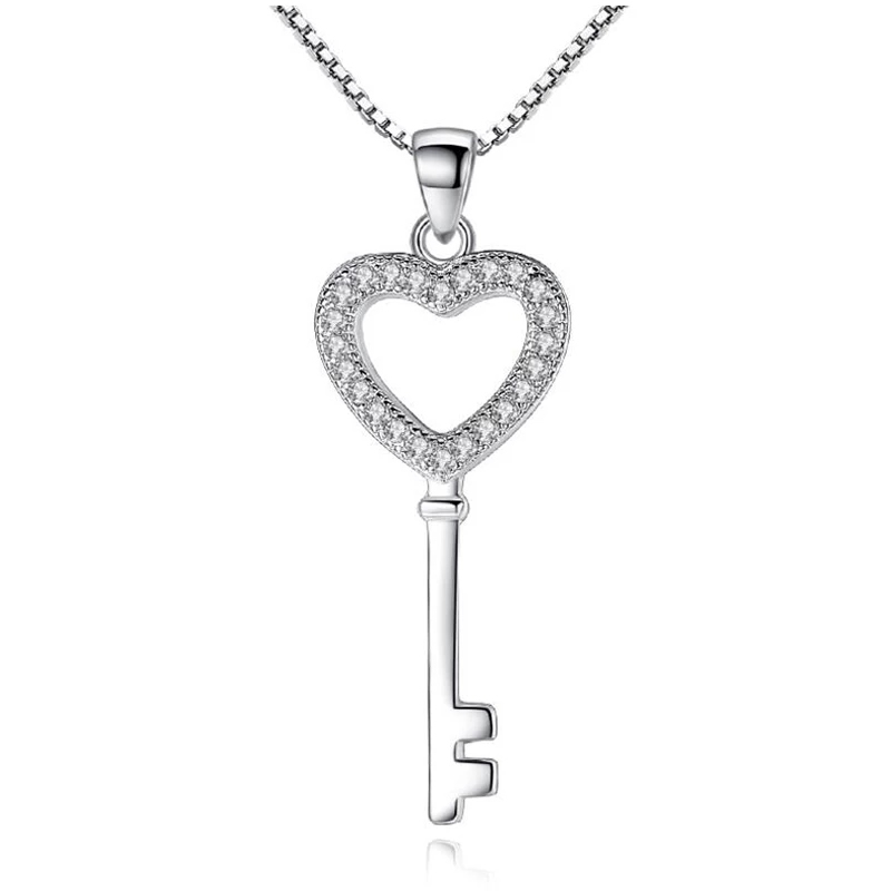 Collar Llave Corazon Circones Plateado