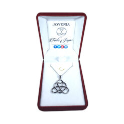 Alternative view of Collar Corazon Nudo Celta Plateado