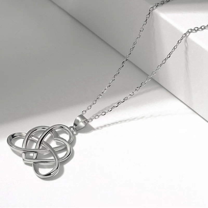 Collar Corazon Nudo Celta Plateado - Imagen 4