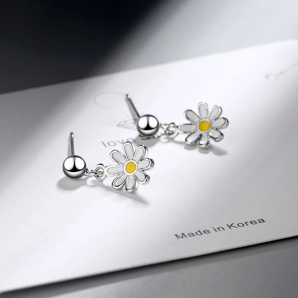 Aros Flor Margarita Plateados - Imagen 6