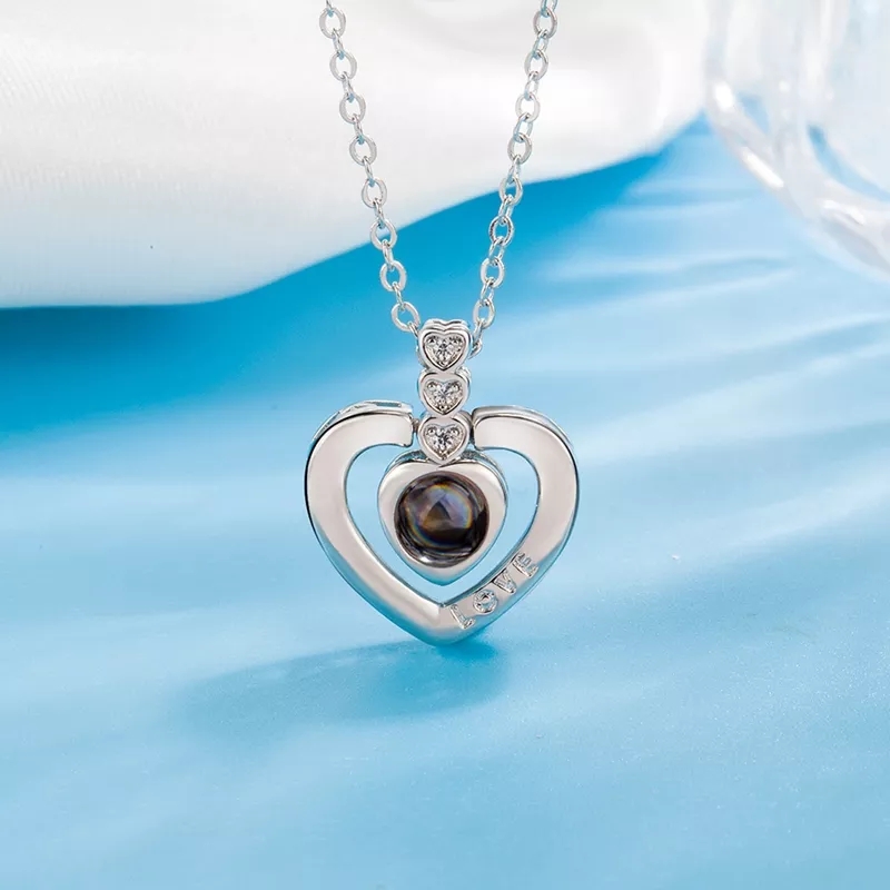 Collar Corazon Te Amo en 100 Idiomas Love Plateado - Imagen 4