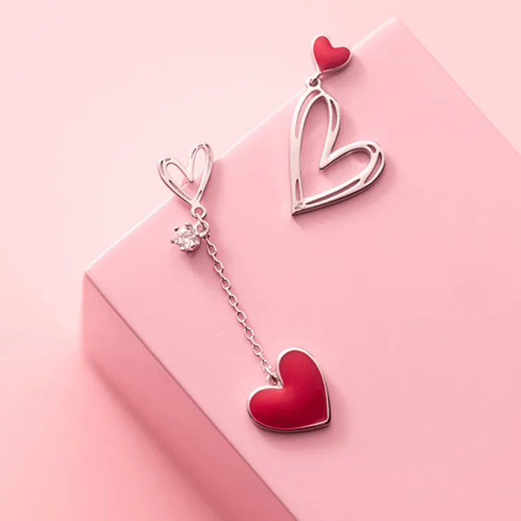 Aros Corazones Asimetricos Rojo - Imagen 4