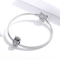 Alternative view of Charm Dije Plata 925 Buho Plateado