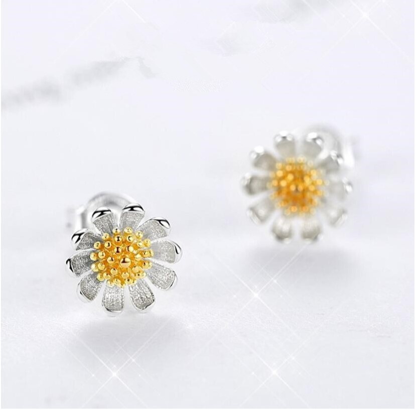 Aros Mini Flor Margarita Plateados - Imagen 4