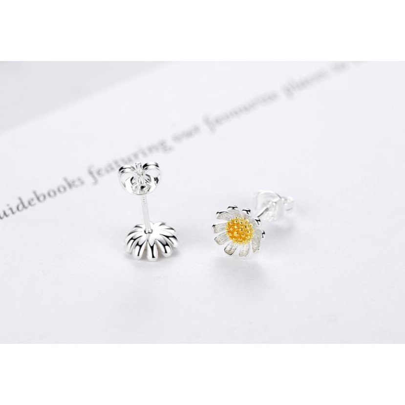 Aros Mini Flor Margarita Plateados - Imagen 5