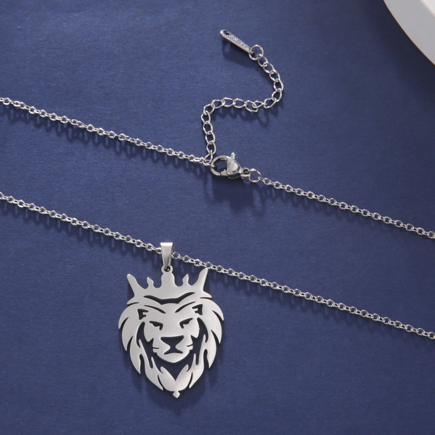 Collar Cabeza Leon Corona King Acero Plateado - Imagen 5