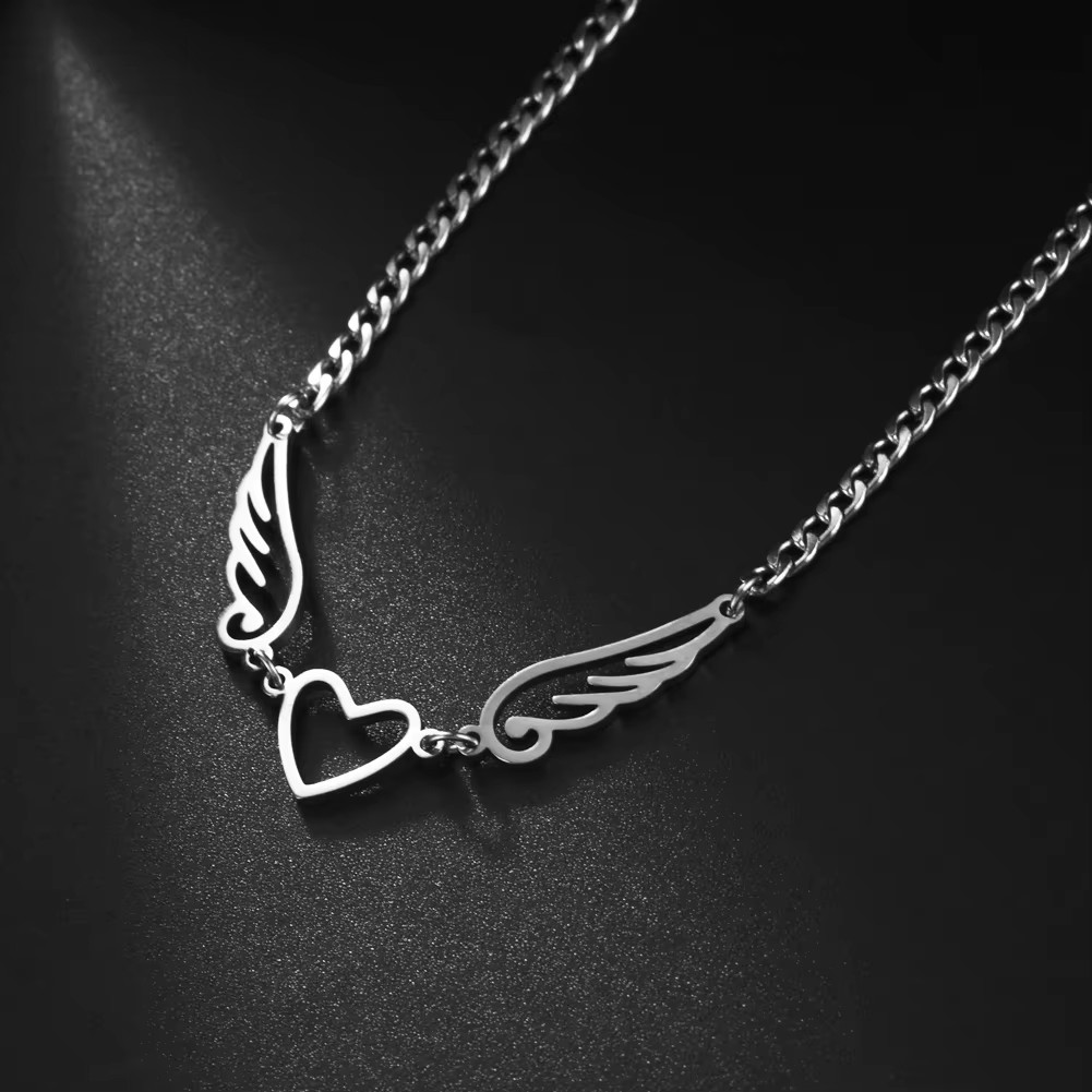 Collar Alas de Ángel corazón Acero Plateado